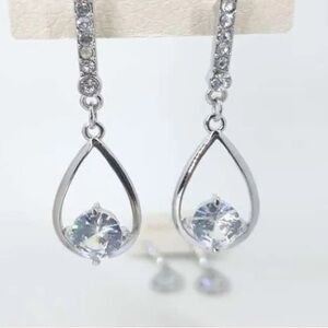 Oval Crystal Silver Platinum Hanging Teardrop Earrings